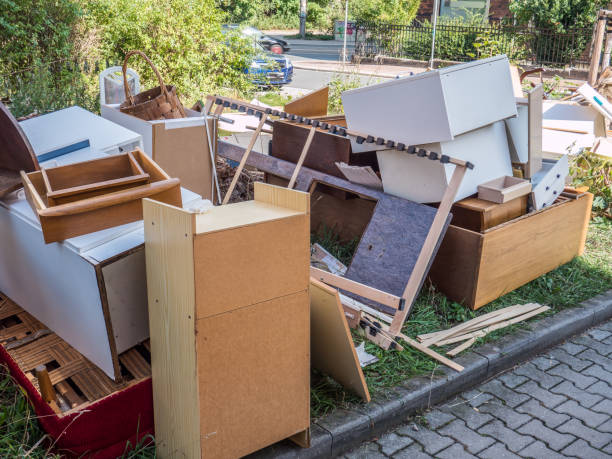 Best Construction Debris Removal  in Carpentersvle, IL